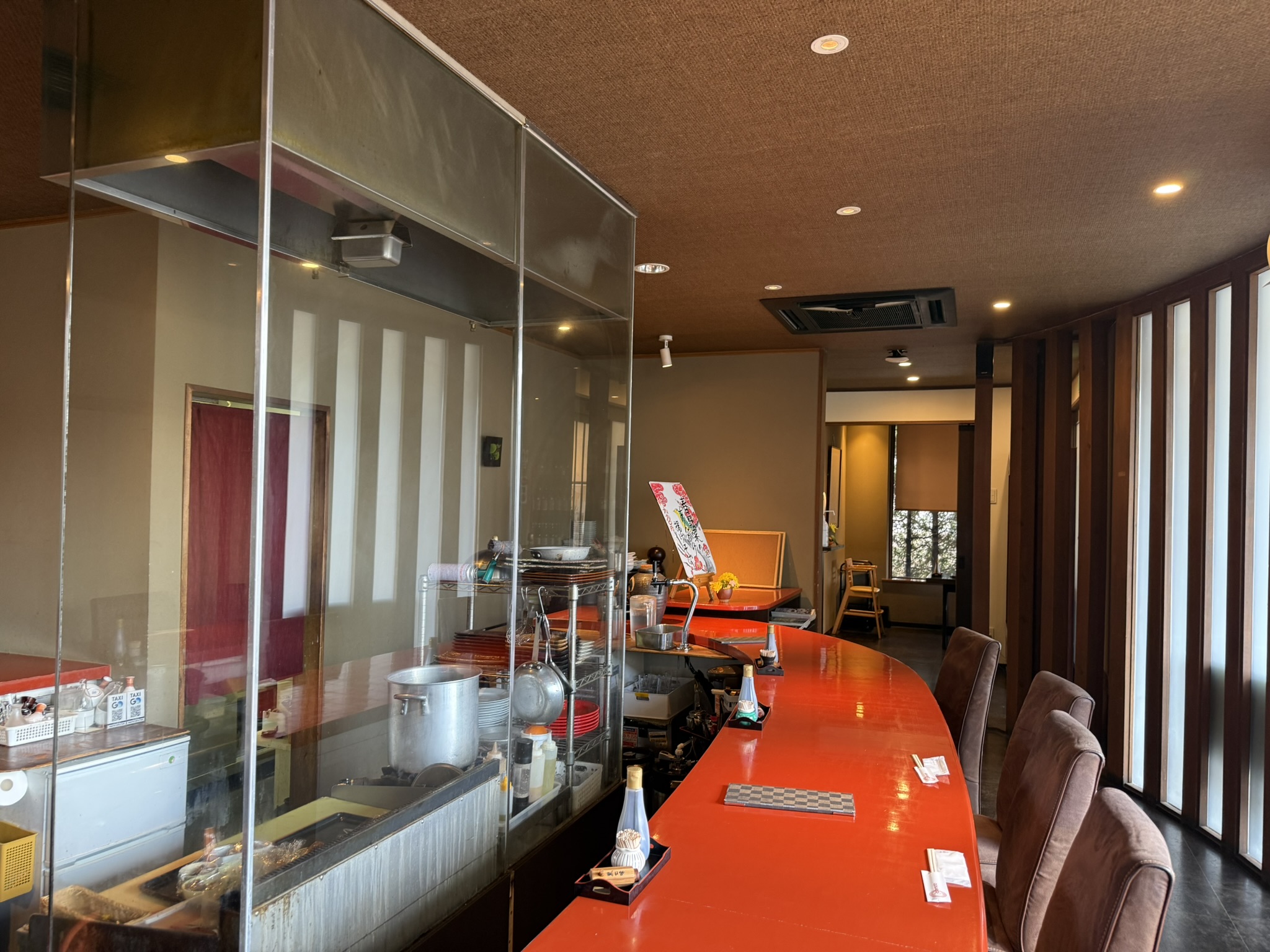 Ogossoの店内カウンター席①