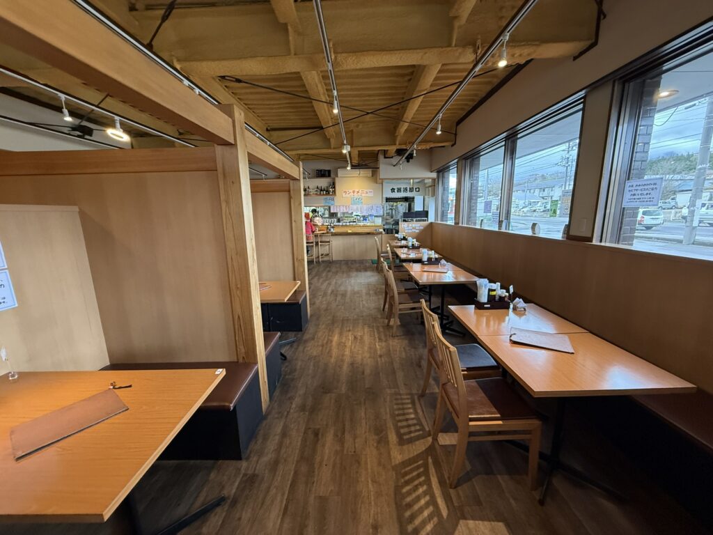店内の様子②